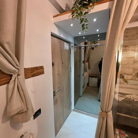 Luky13 Apartamento *